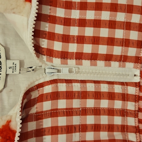 DAVI & DANI Red Floral Fleece Jacket - Picture 6 of 9